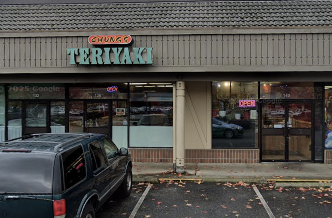 Front of Chung's Teriyaki in Poulsbo